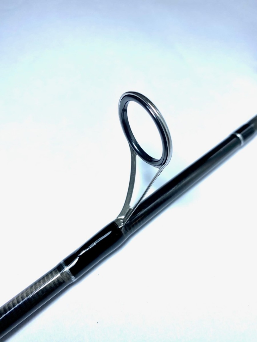 Caña Tech Quattro Spinning 1,98 M 10-17 Lbs 4 Tramos 3/4 Oz