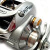 Reel Spinit Kf 204 Pesca Rotativo Bait Huevito Izquierdo Color Plateado