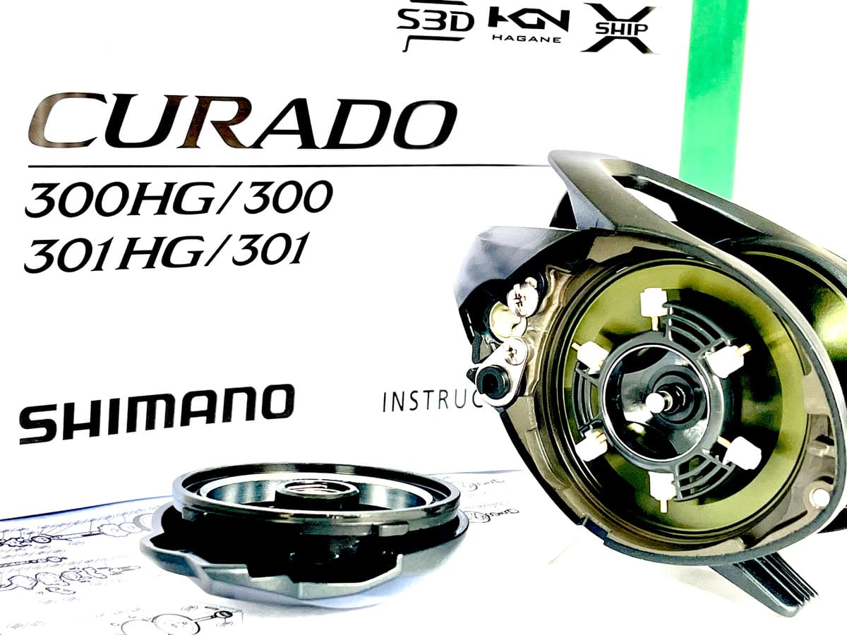Reel Rotativo Shimano Curado K 300hgk Manija Derecho Color Negro