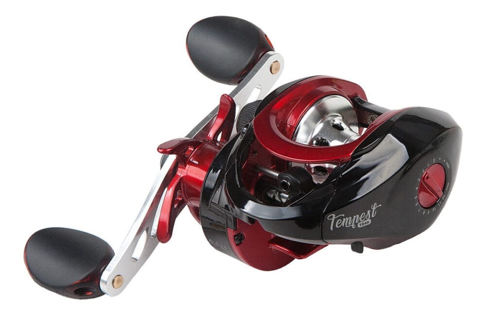 Reel Waterdog Tempest 104l Zurdo 4 Rule 6.1:1 0,35mm/105m