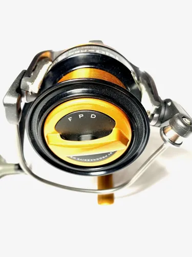 Reel Frontal Lance Okuma Trio Rex Surf 60 Freno 9 Kg 5 Rule