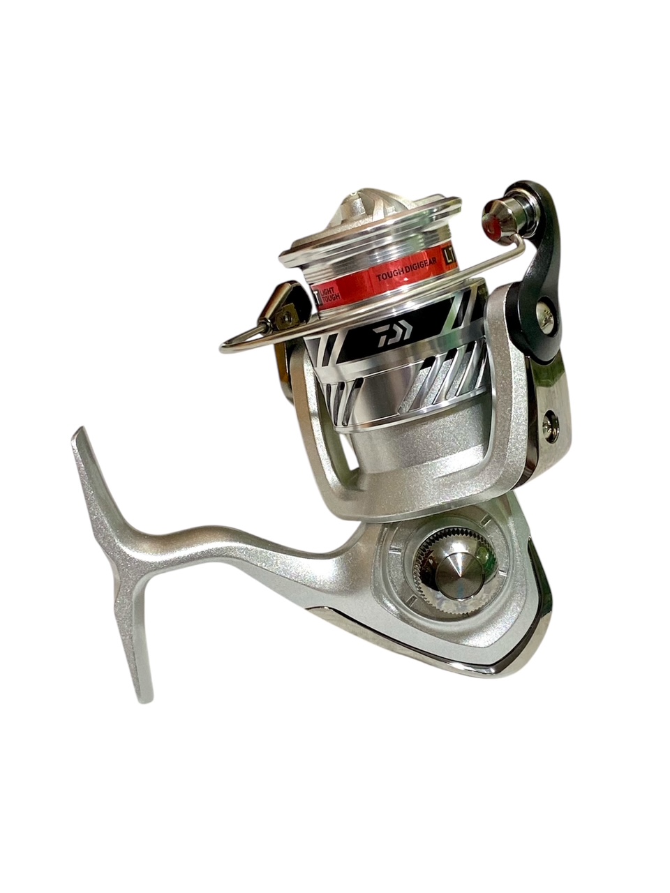 Reel Daiwa Crossfire Lt 2500 2 Rulemanes Relacion 5.3:1 Capacidad 150m/0,20mm