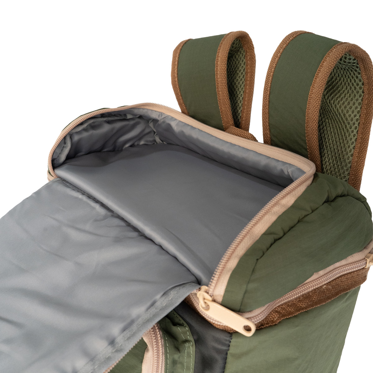 Mochila Conservadora Spinit 16 Lts Camping Pesca Ajustable