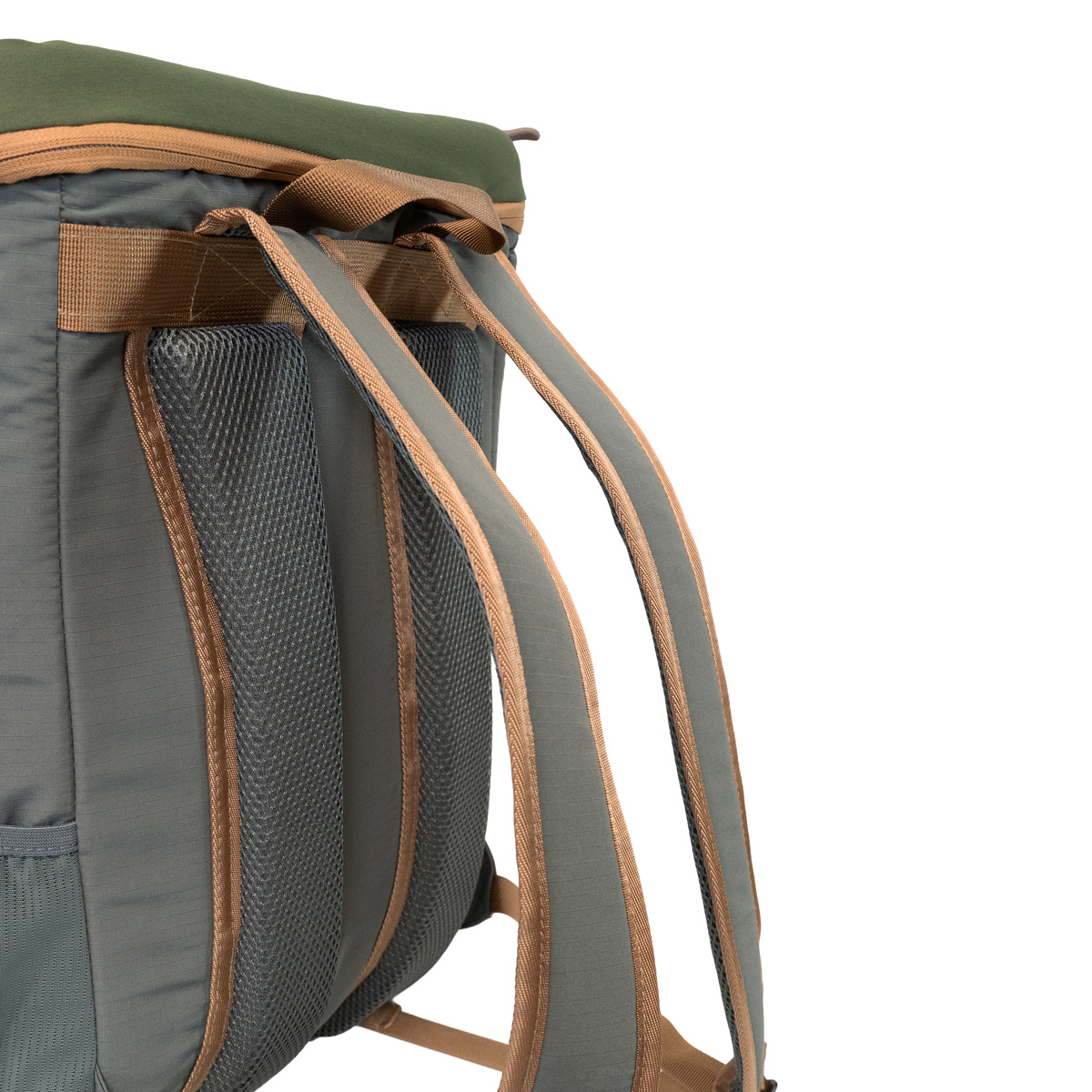 Mochila Conservadora Spinit 20 Lts Camping Pesca Ajustable