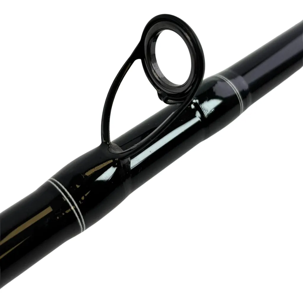 Caña Okuma Longitude Tss 3,90 m 2 Tramos Grafito 100-250g Para Rotativo