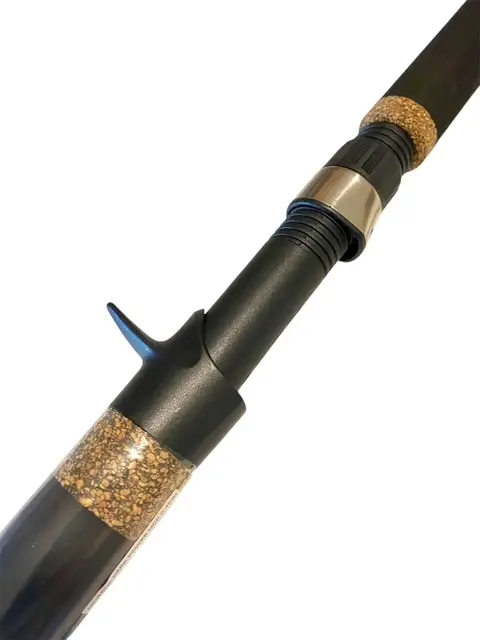 Caña Okuma Morena Dark Power 15-40lbs 30-115g 2 Tramos Embarcado